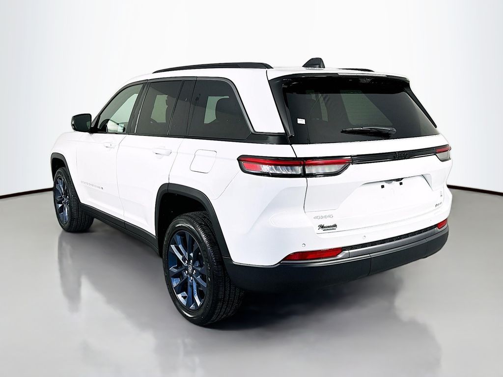 JeepGrand Cherokee5
