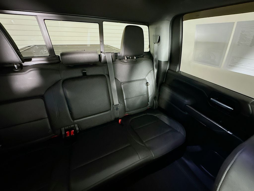 ChevroletSilverado 2500HD14