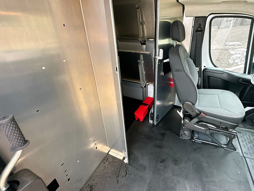 RamPromaster 3500 EV24
