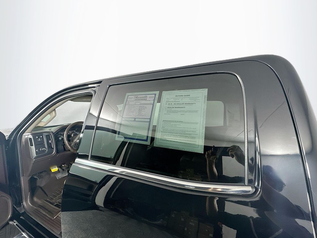 ChevroletSilverado 3500HD37