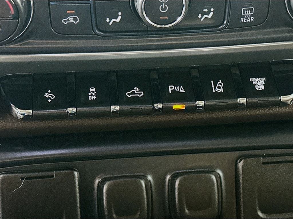 ChevroletSilverado 3500HD27