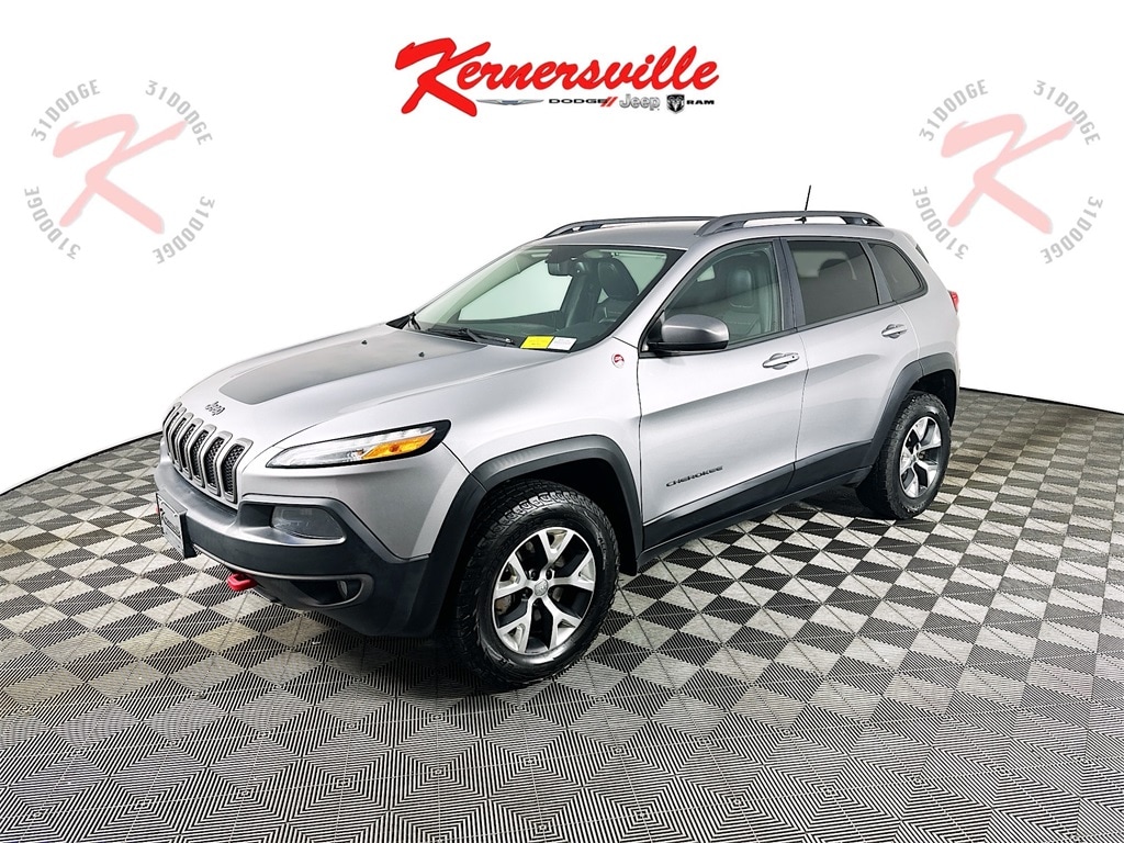 Used 2017 Jeep Cherokee Trailhawk SUV
