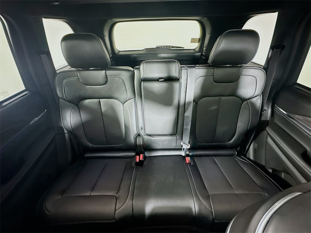 JeepGrand Cherokee10