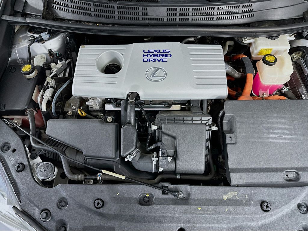 LexusCT32