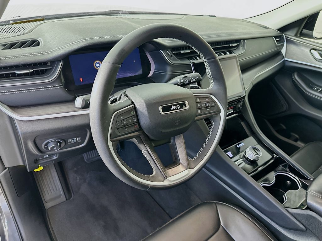 JeepGrand Cherokee L31