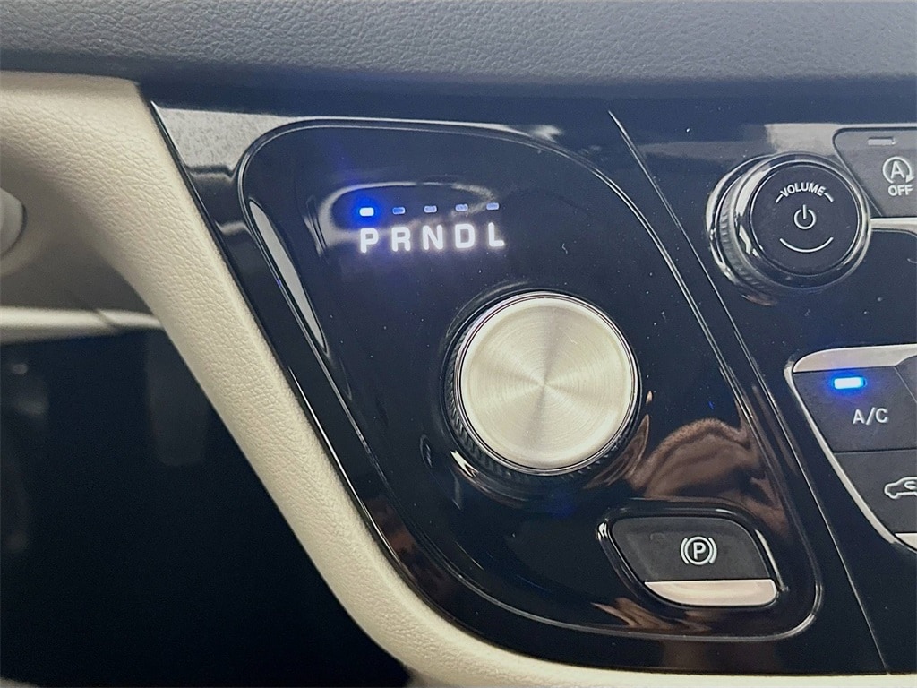ChryslerPacifica16