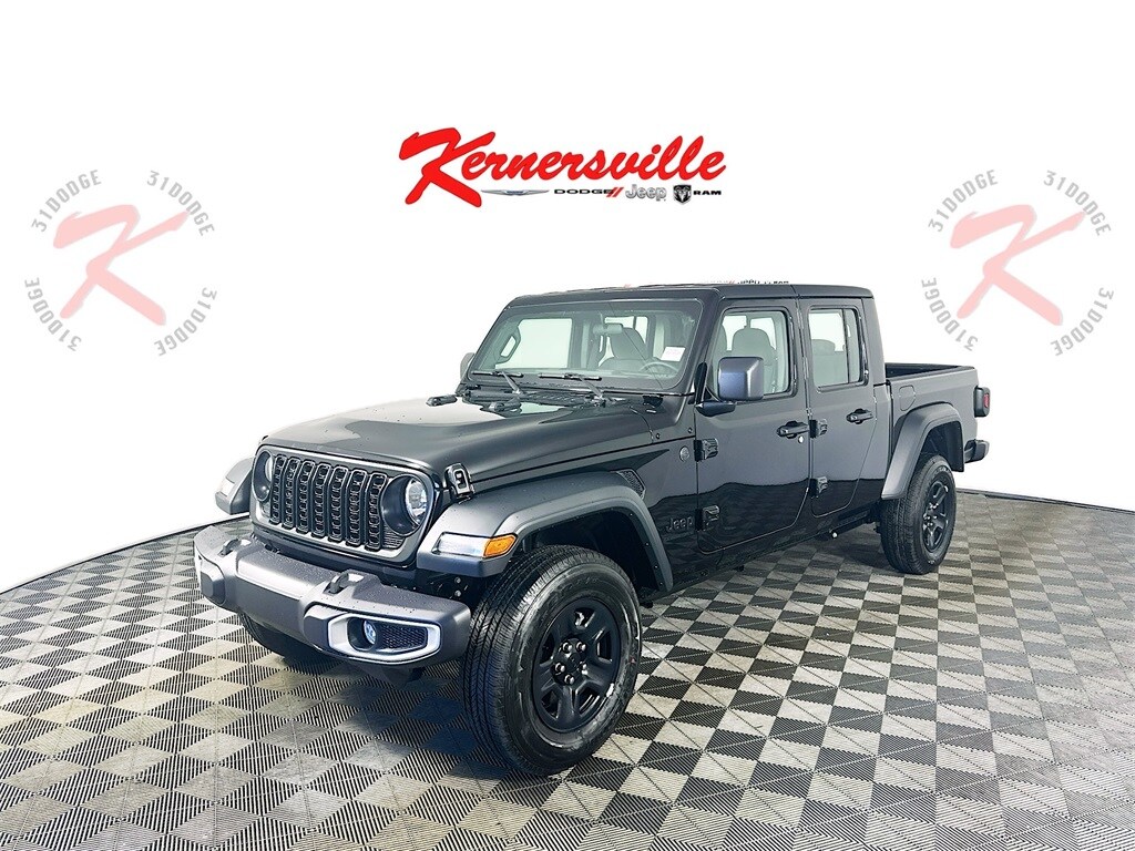 2025 Jeep Gladiator Sport photo 2