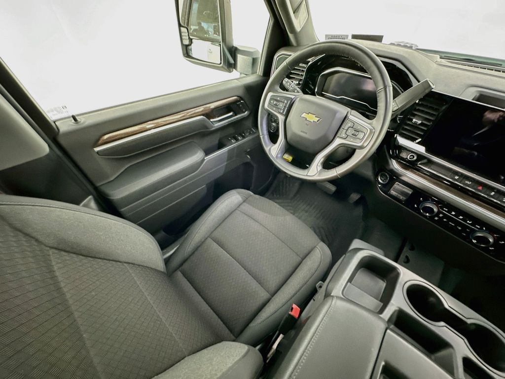 ChevroletSilverado 2500HD9