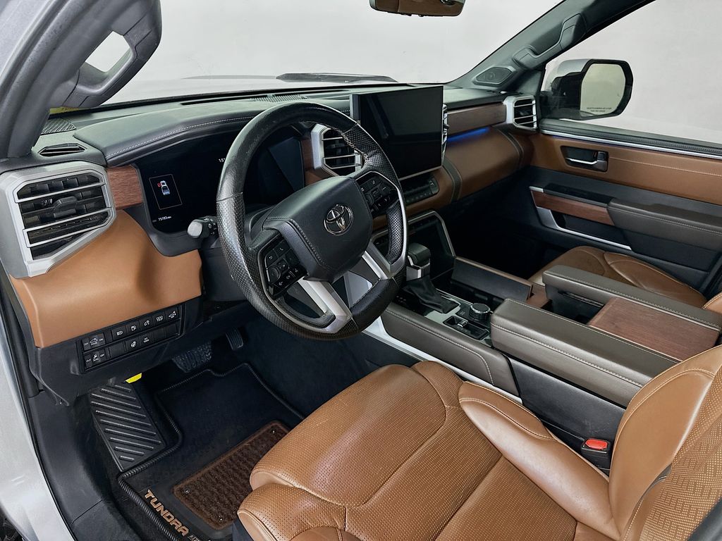 ToyotaTundra Hybrid31