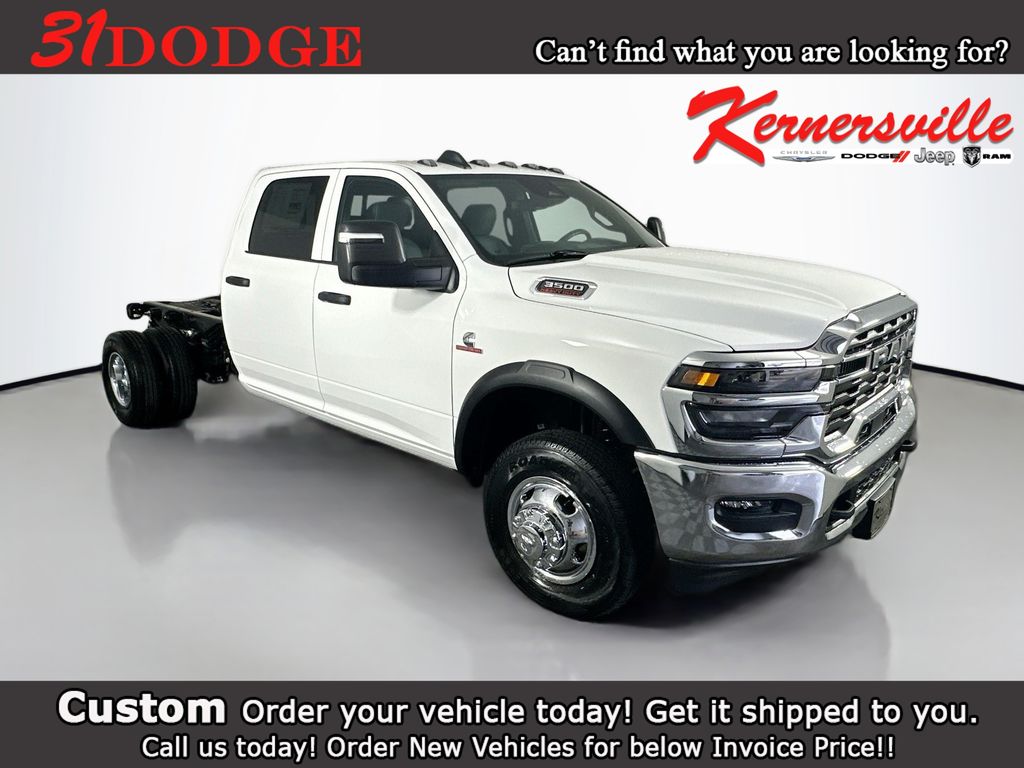2026 RAM 3500 Tradesman Crew Cab's photo