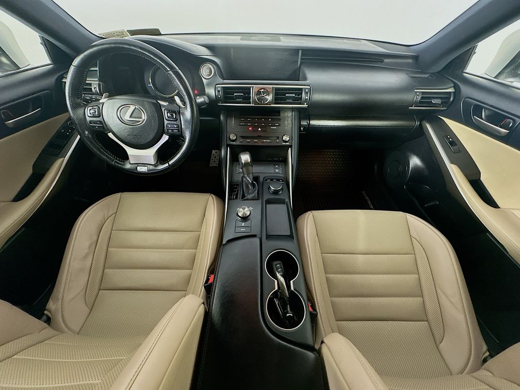 LexusIS10