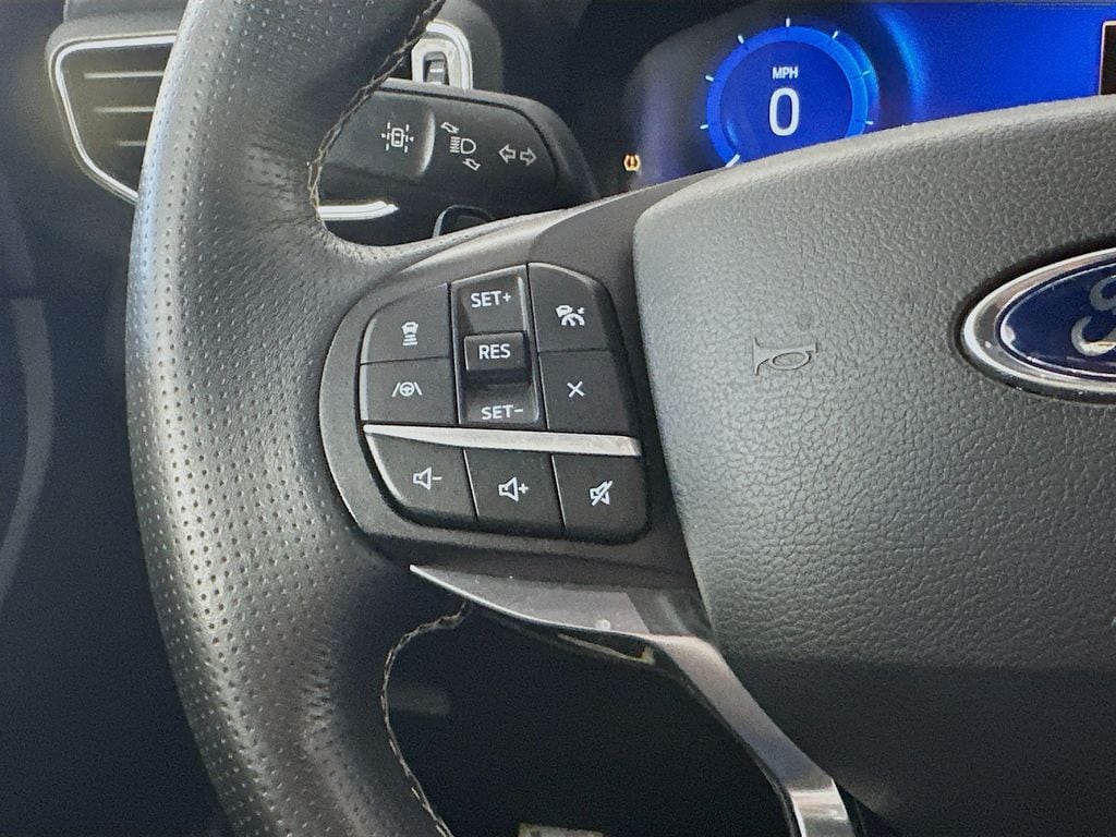 FordExplorer25