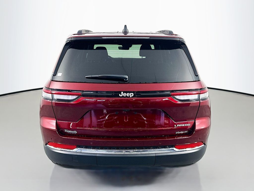JeepGrand Cherokee6
