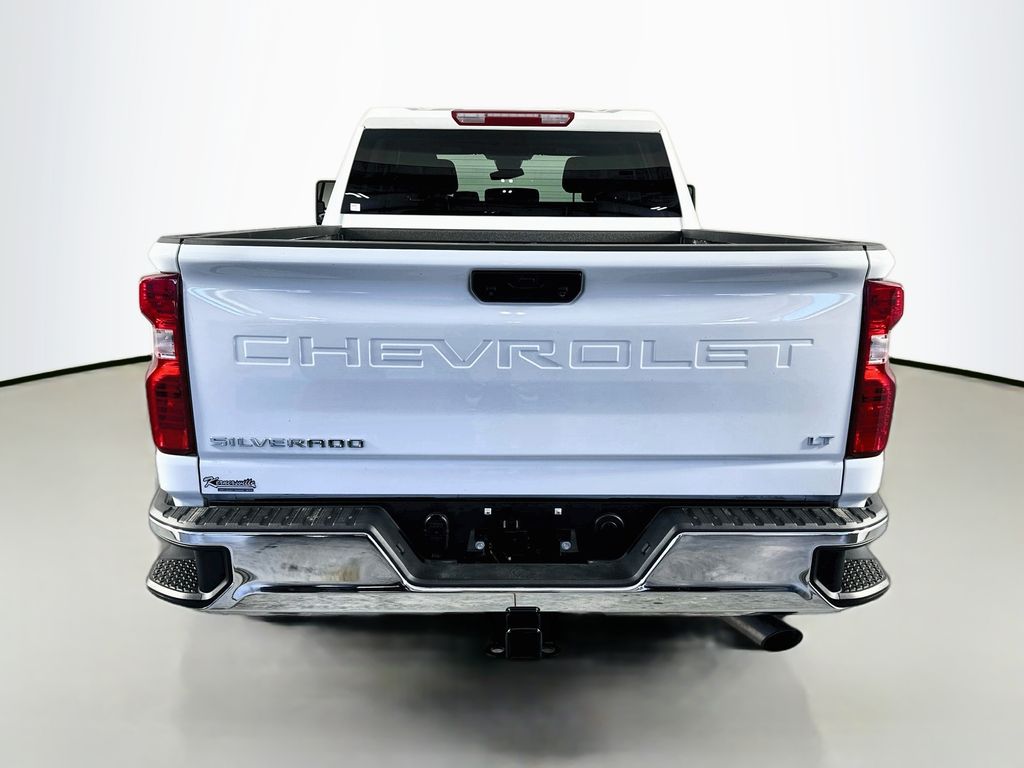 ChevroletSilverado 2500HD6
