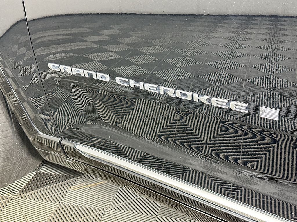 JeepGrand Cherokee28