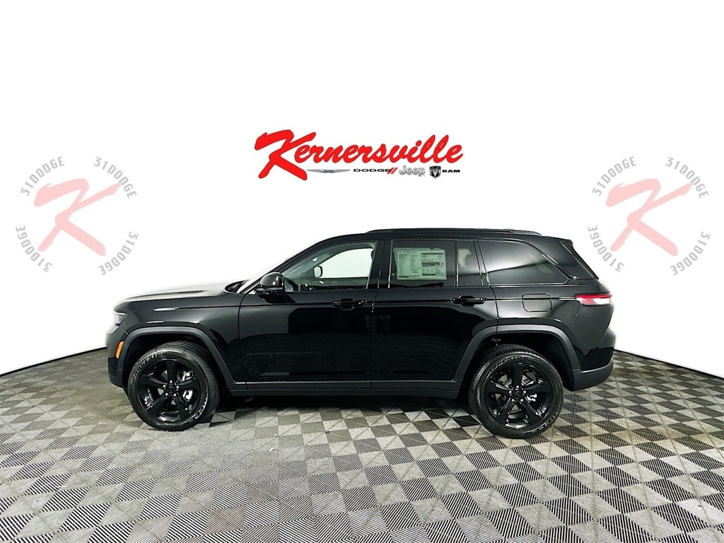 New 2025 Jeep Grand Cherokee Altitude SUV