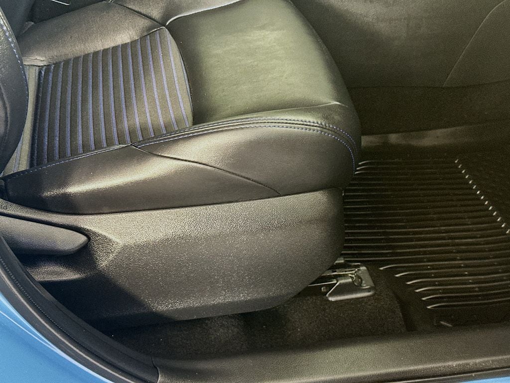 ToyotaRAV4 Hybrid23