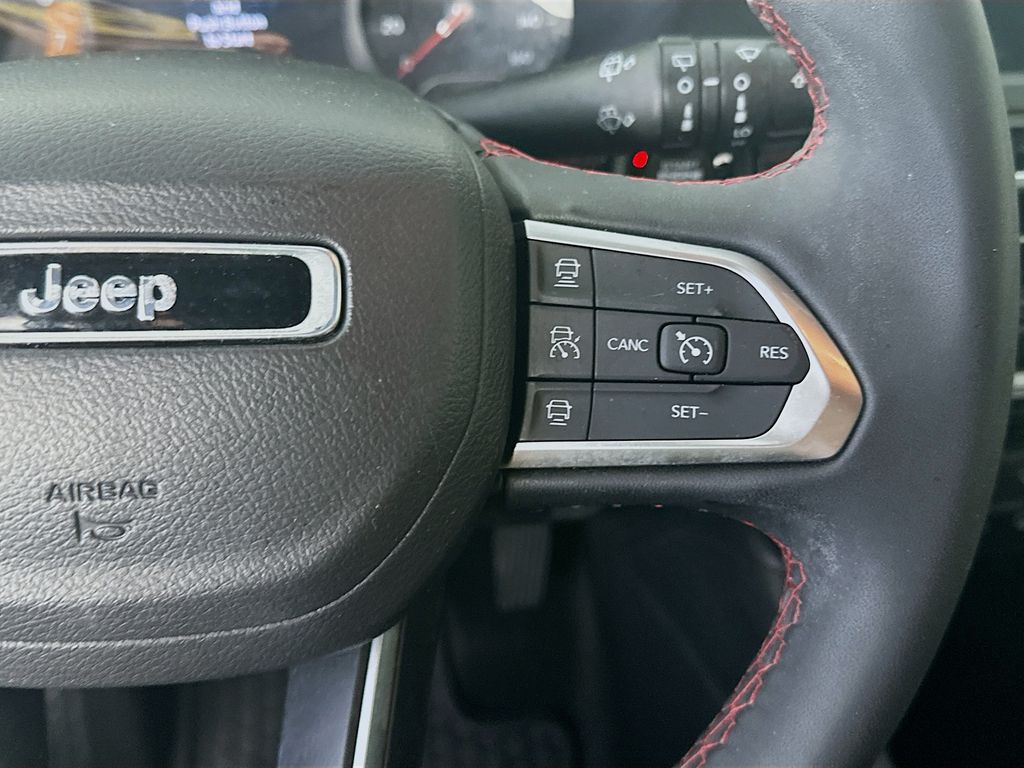 JeepCompass26