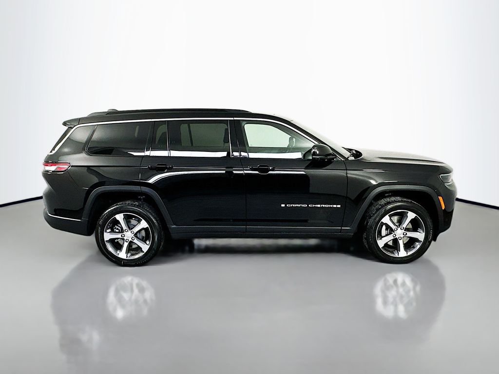 JeepGrand Cherokee L8