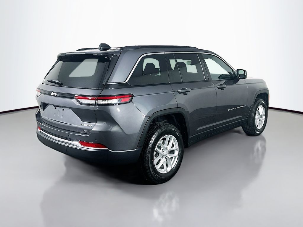 JeepGrand Cherokee7
