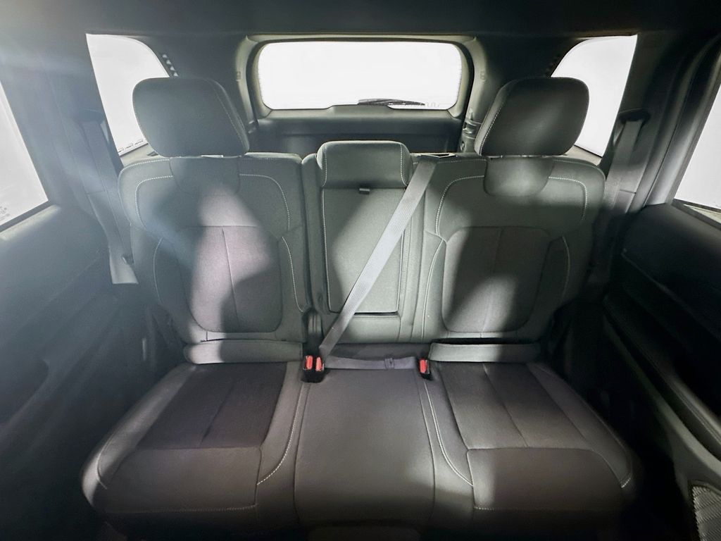 JeepGrand Cherokee10