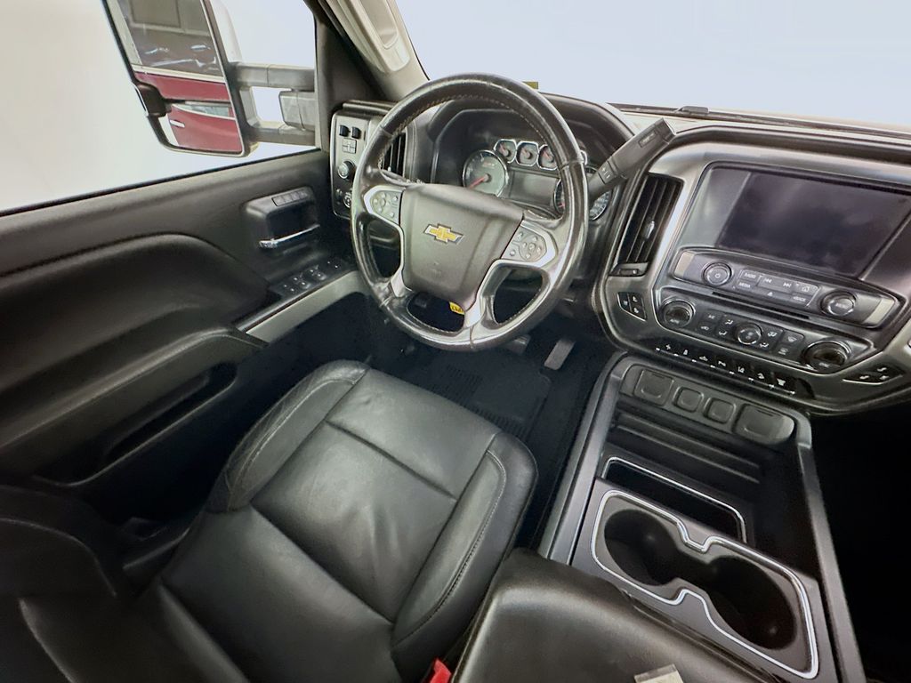 ChevroletSilverado 2500HD9