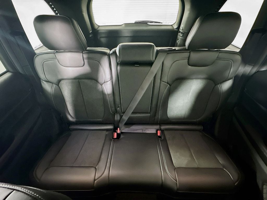 JeepGrand Cherokee10