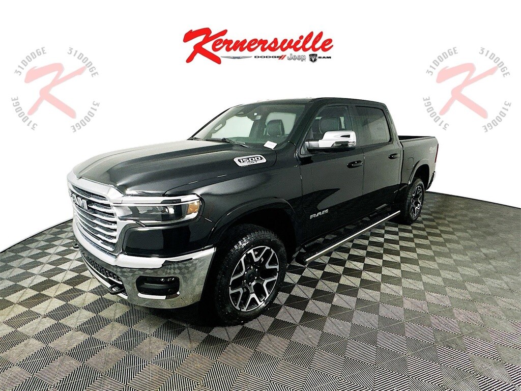 2025 Ram 1500 Laramie photo 3