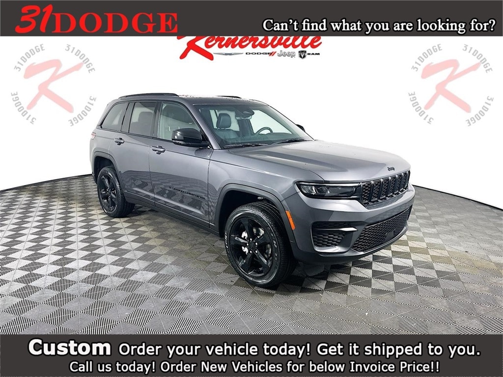 2025 Jeep Grand Cherokee Altitude's photo