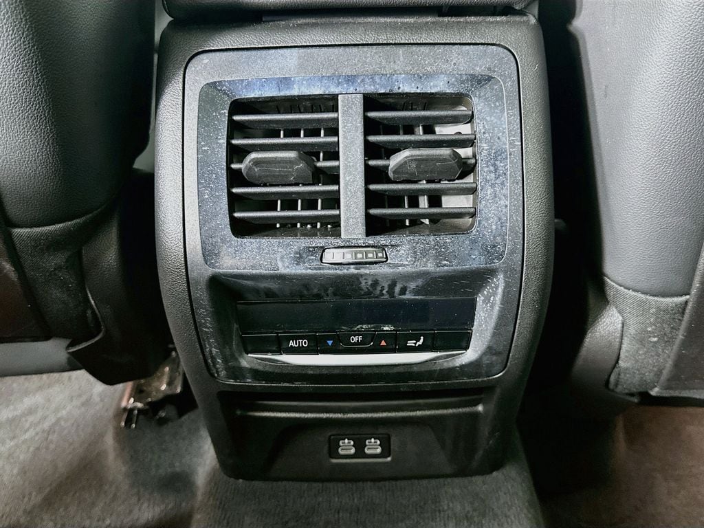 BMWX322