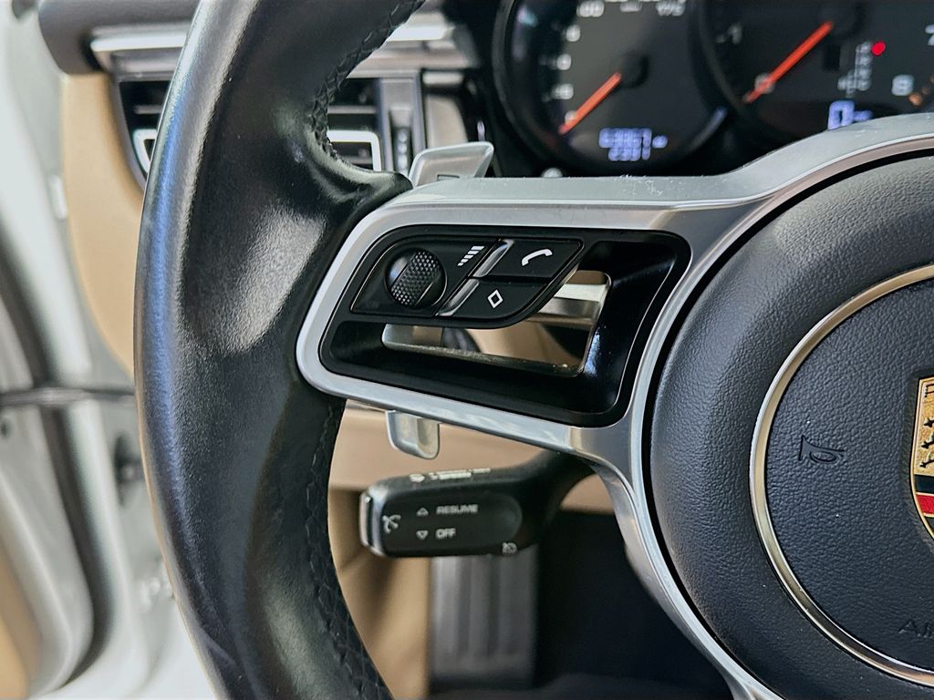 PorscheMacan26