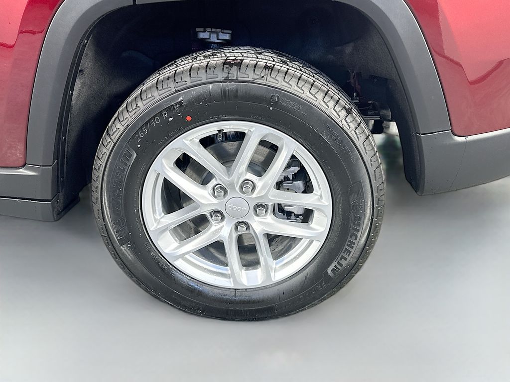 JeepGrand Cherokee17