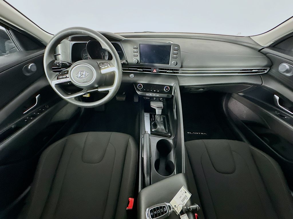 HyundaiElantra10
