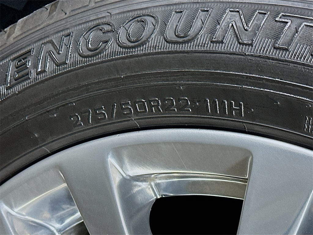 CadillacEscalade ESV33