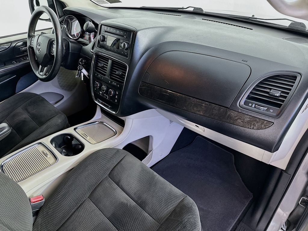 DodgeGrand Caravan29