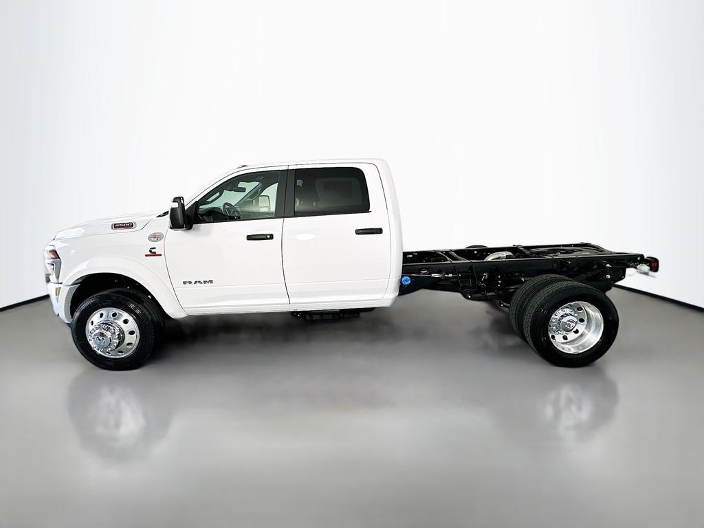 New 2026 Ram 5500 Chassis Big Horn 60CA Dually Truck Crew Cab
