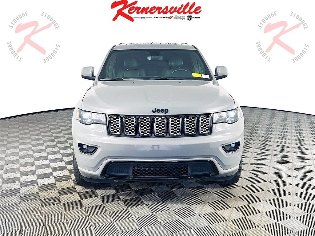 Used 2019 Jeep Grand Cherokee Altitude SUV