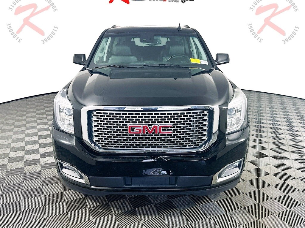 2015 Gmc Yukon XL Denali photo 2