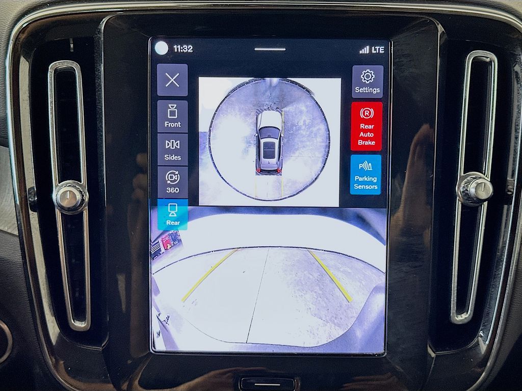 VolvoXC4019