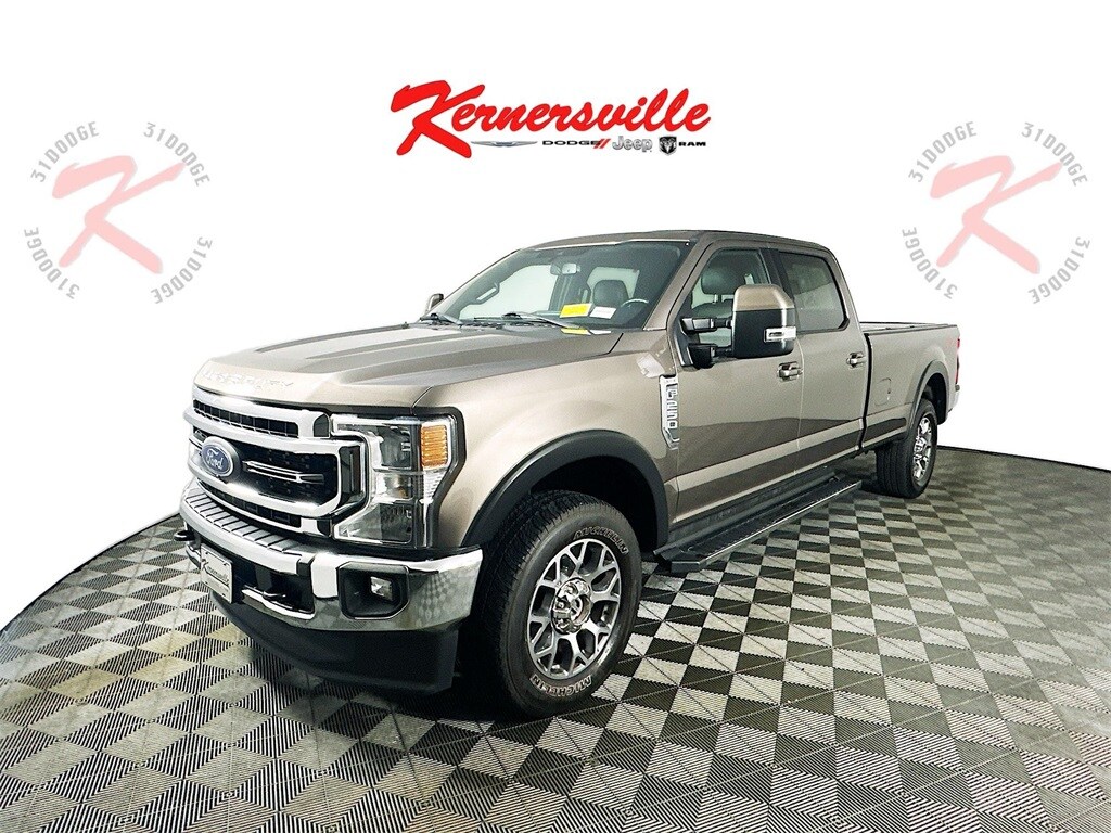 2022 Ford F-250 Lariat photo 2