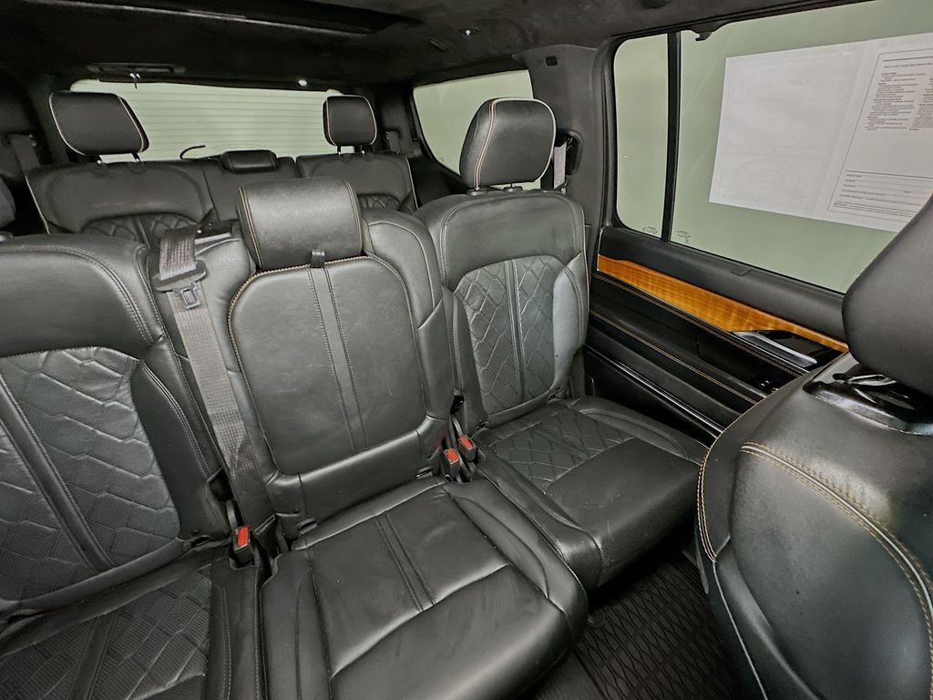 JeepGrand Wagoneer14
