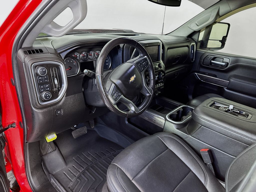 ChevroletSilverado 2500HD30