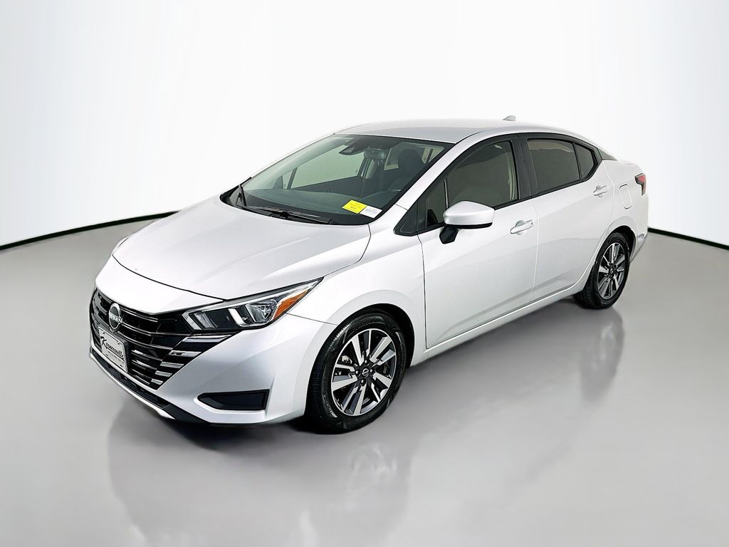 NissanVersa3