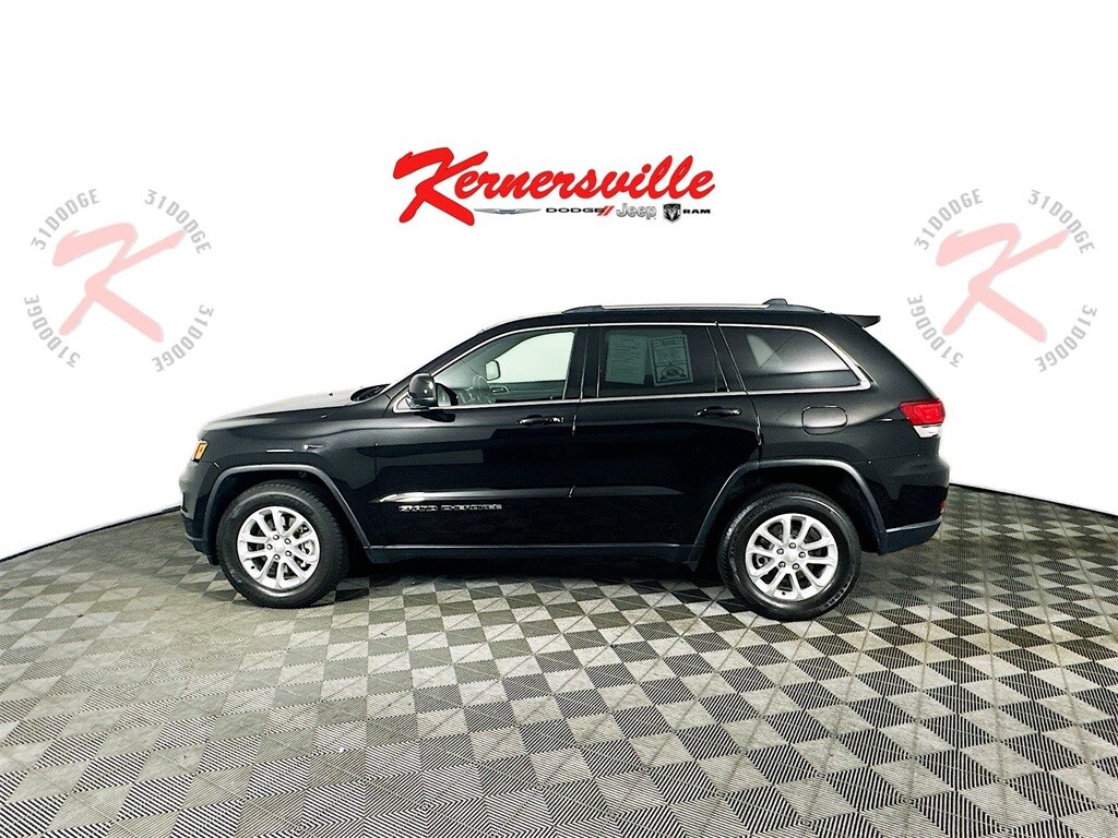 2021 Jeep Grand Cherokee Laredo E photo 4