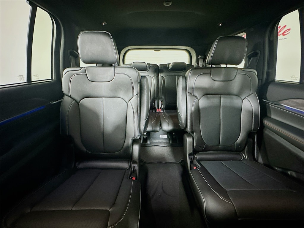 JeepGrand Cherokee L10