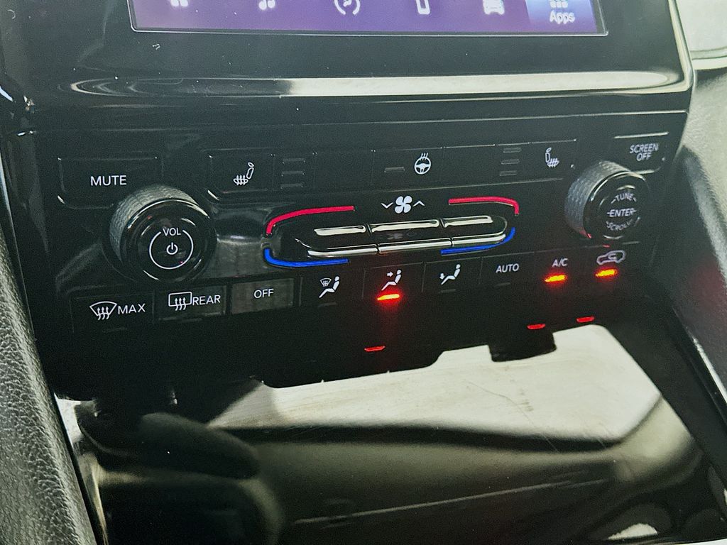 JeepGrand Cherokee L18