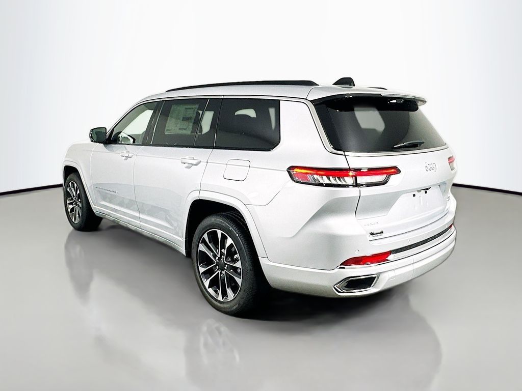 JeepGrand Cherokee L5