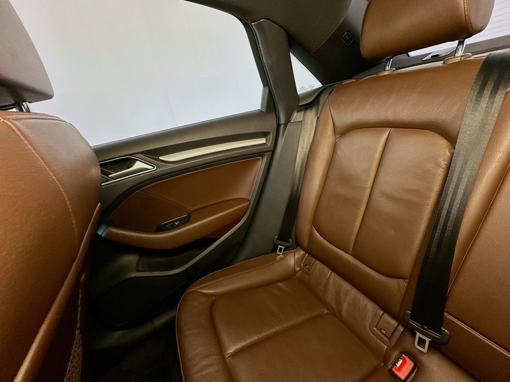 AudiA312