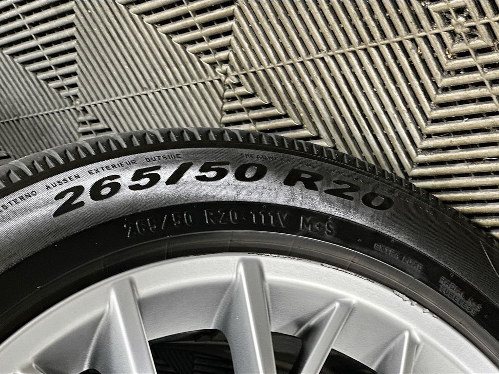 JeepGrand Cherokee33