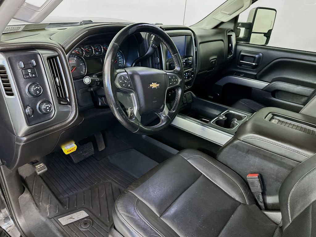 ChevroletSilverado 2500HD30